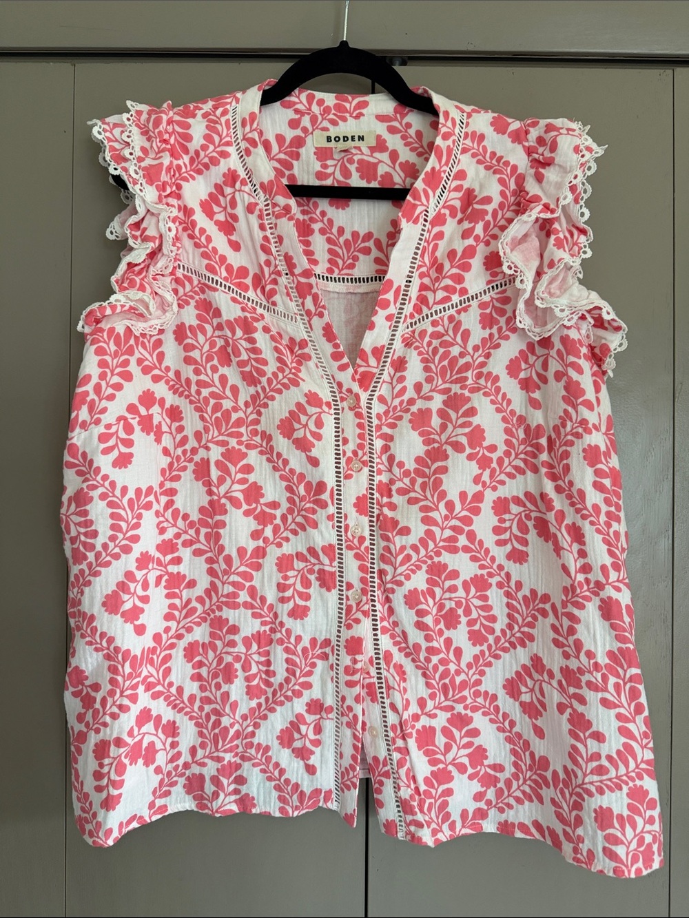 Boden Pink and White Floral Ruffle Sleeveless Top